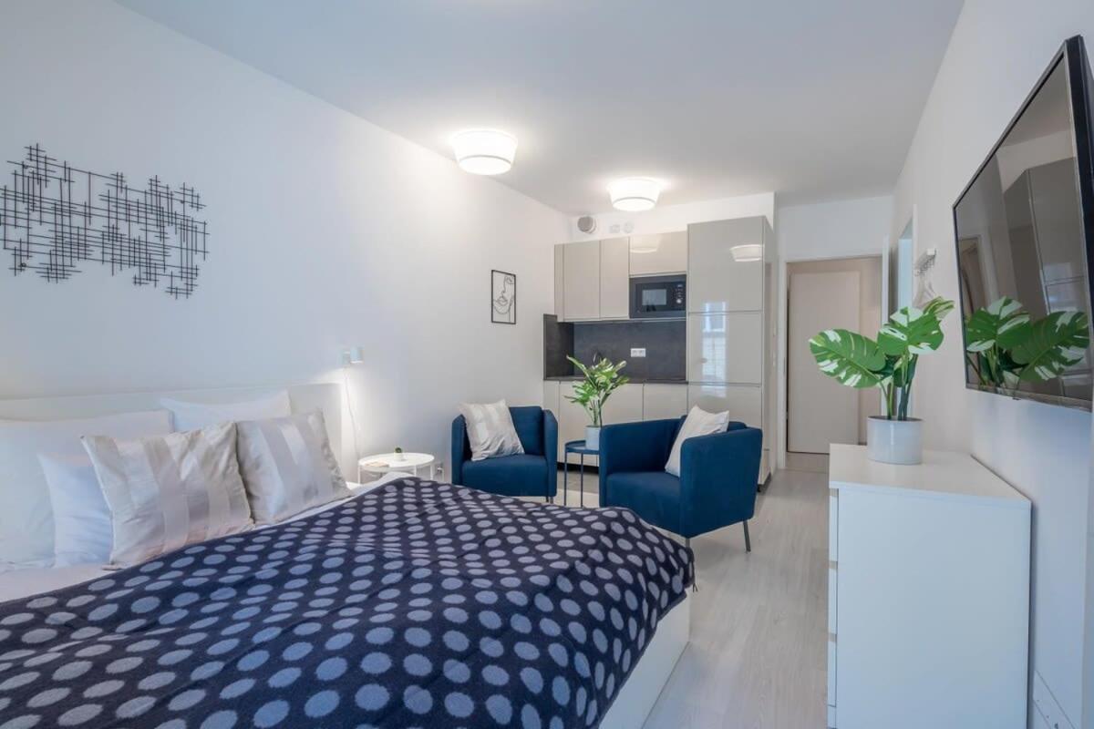 Modern Apt In Authentic Central Area Budapeste Exterior foto