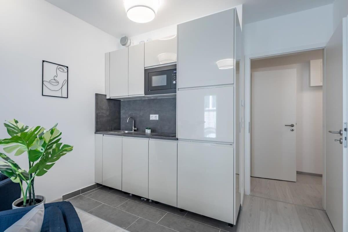 Modern Apt In Authentic Central Area Budapeste Exterior foto